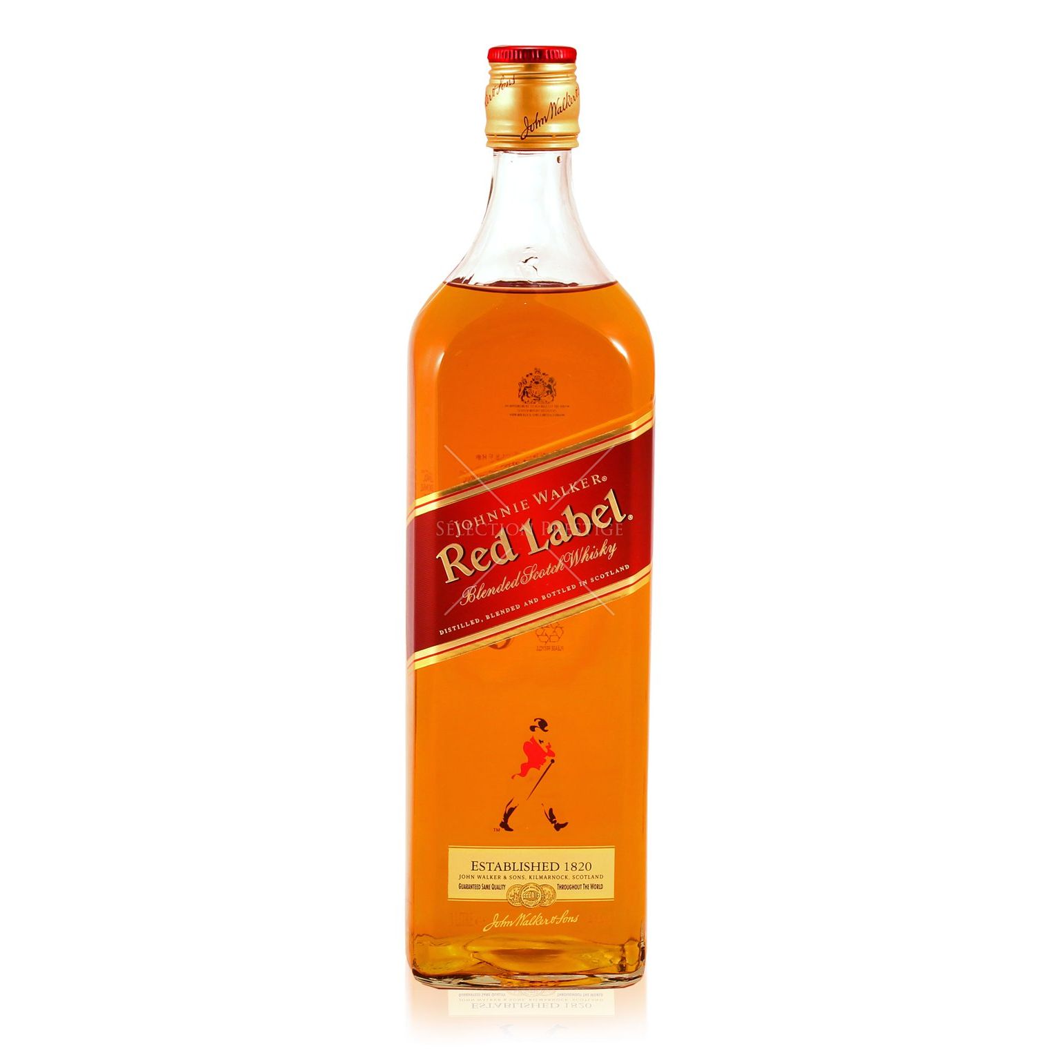 Sắc đỏ đặc trưng của nhãn hiệu Scotch Whisky mạnh mẽ này được ưa chuộng nhất Thế giới - Johnnie Walker Red Label sẽ là món quà rất ý nghĩa với nhiều người