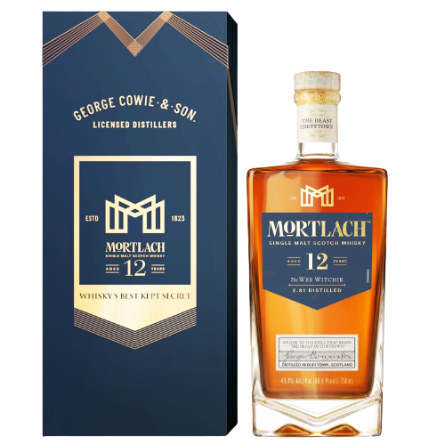 Rượu Mortlach 12 được trưởng thành trong những thùng gỗ sồi Mỹ và châu Âu ít nhất là 12 năm để tạo ra dấu ấn đặc trưng trong hương vị rượu.